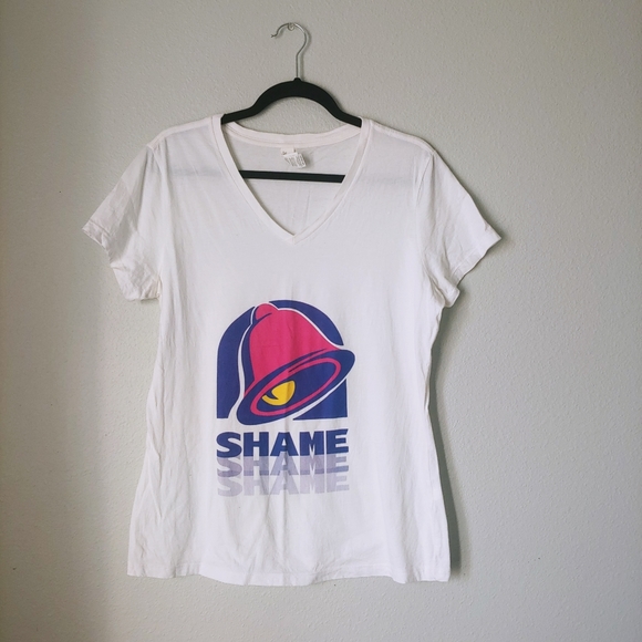 District Tops - Funny V-Neck Shortsleeved Tee Shirt